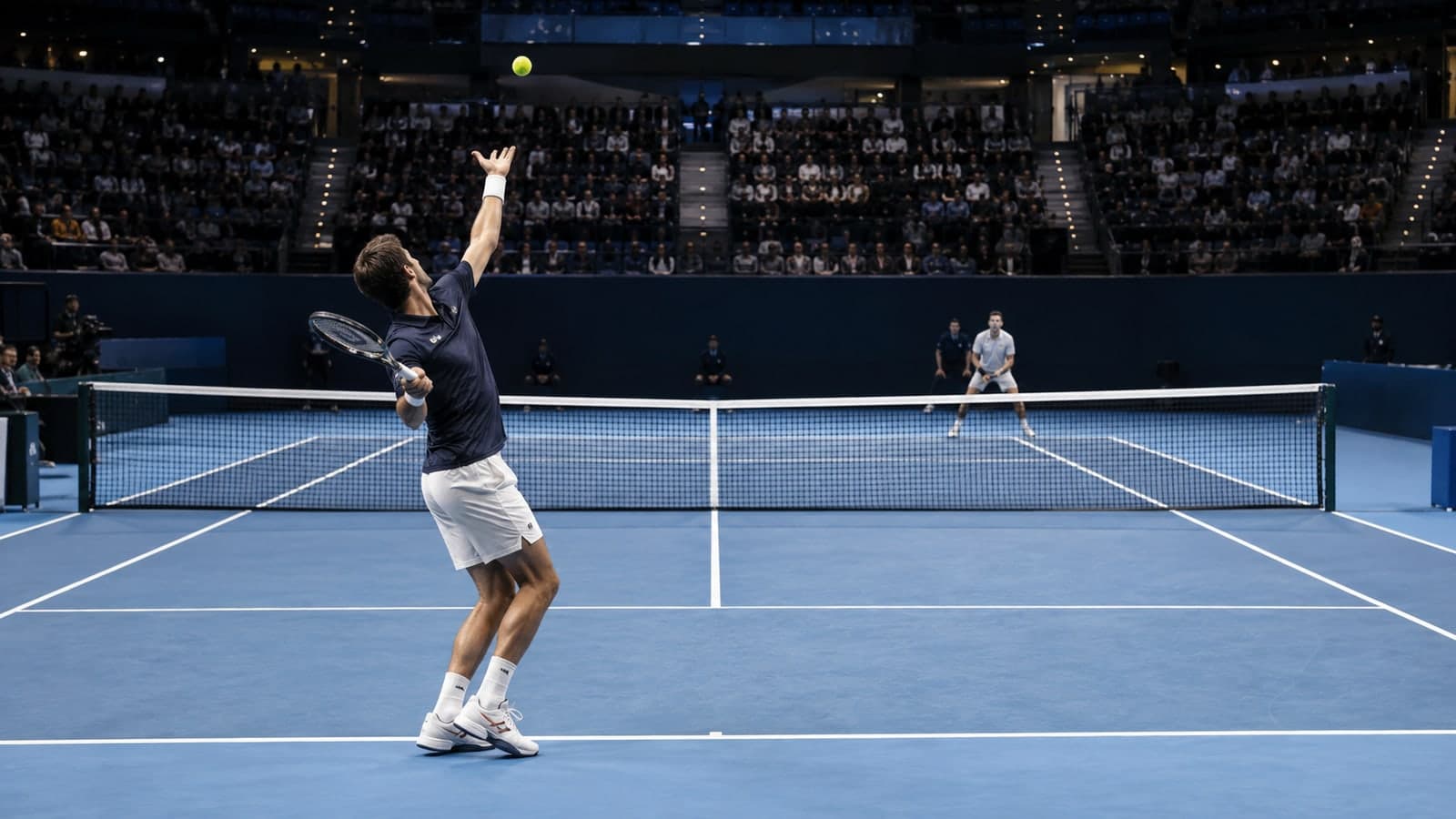 Tennisspiel auf einem Hallenplatz